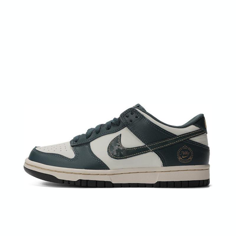 NIKE 耐克 滔搏NIKE耐克男子NIKE DUNK LOW (GS)运动休闲鞋FB9109-301 360元