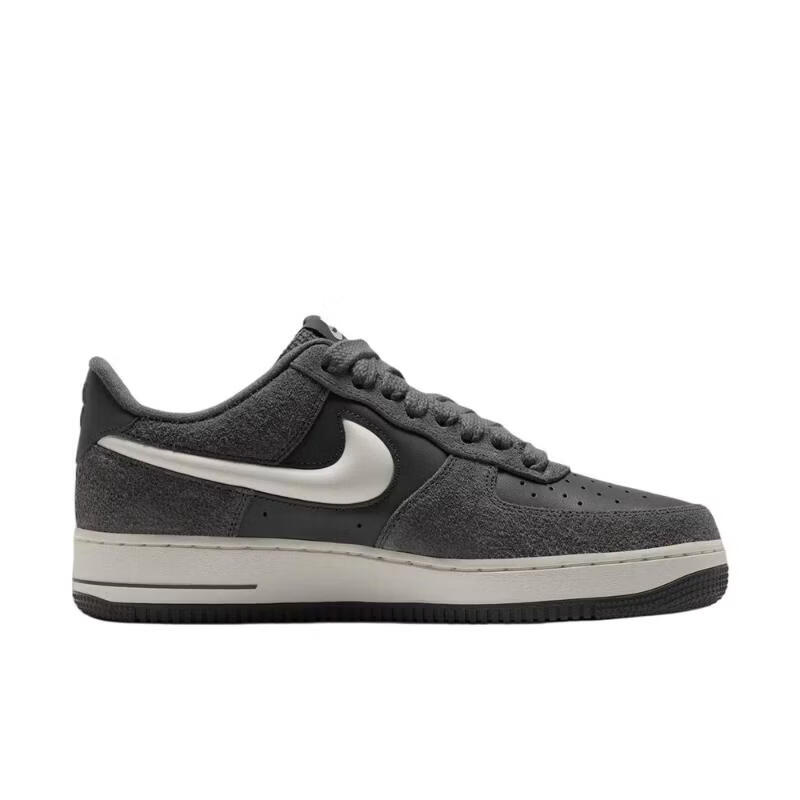 耐克 AIR FORCE 1'07男士休闲鞋 494.9元 - 清风线报