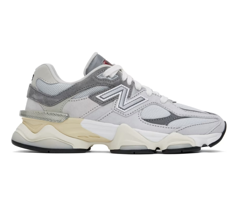 NEW BALANCE 灰色 9060 运动鞋 9折 $126（约920元）