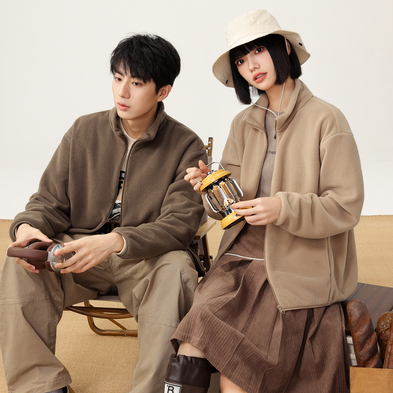 雪中飞 2024秋男女摇粒绒立领外套纯色户外休闲百搭外套 54.6元