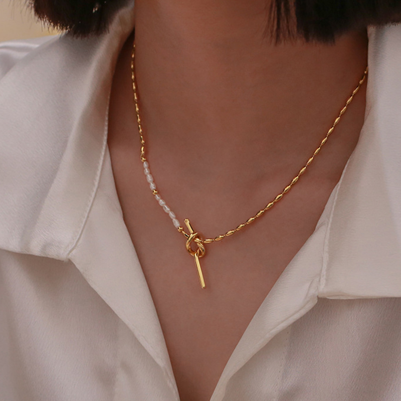 DAISY BEAUTY 风绳结天然珍珠项链女铜镀18K金欧美锁骨链 82.65元（需用券）