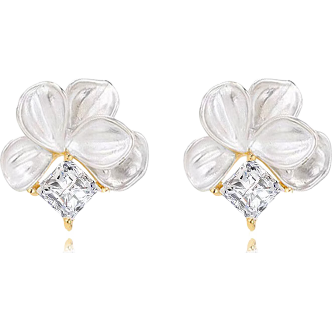 KRISTEN JUDI 仙气甜美白色花朵耳环 59元