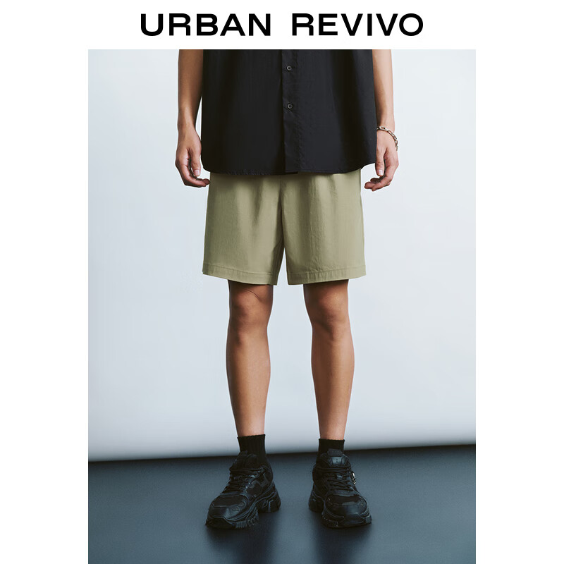 URBAN REVIVO UR2024秋季男装休闲干净感系绳贴袋宽松短裤UMY640004 卡其 32 139元（