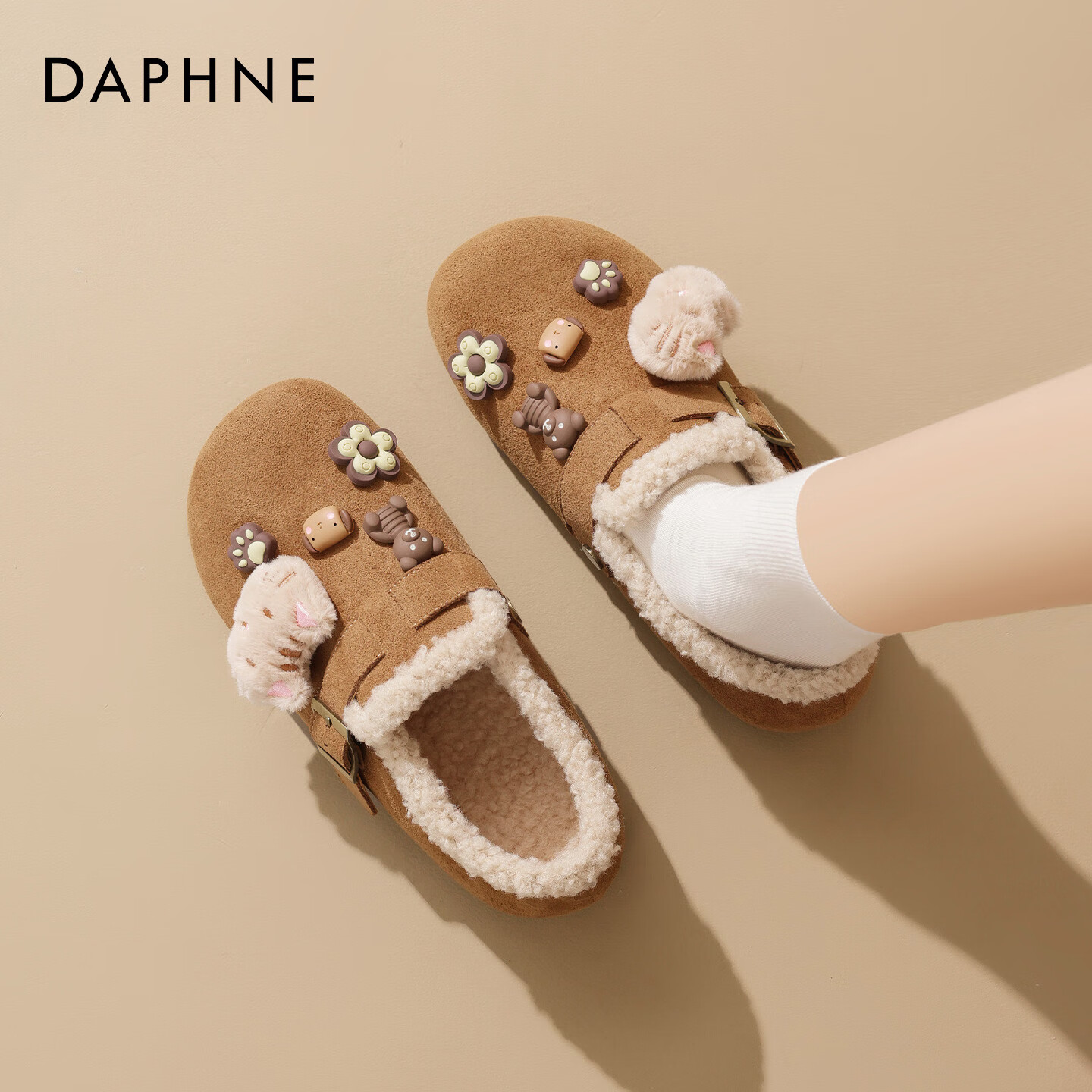 达芙妮 女士加绒勃肯鞋 雪地靴毛毛棉拖鞋 一脚蹬单鞋 100220351367 244.9元（需