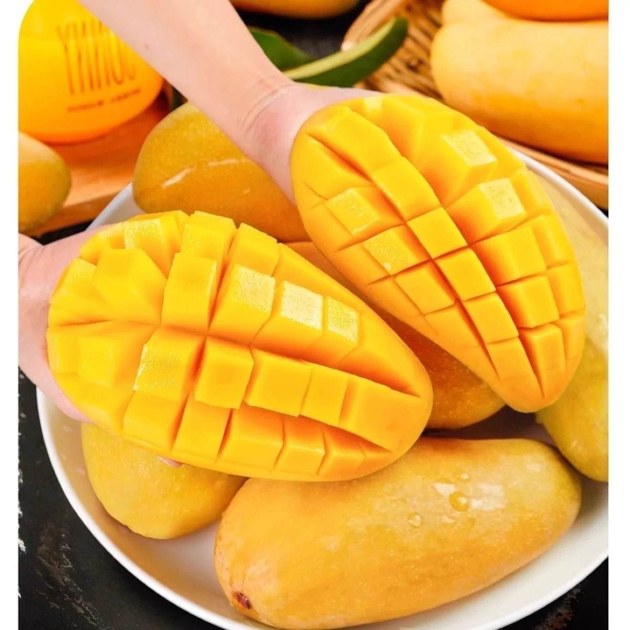 余悦 越南玉芒 青皮大芒果 甜心芒 5斤装 单果300-350g 净重4.5斤 精选装 350g超