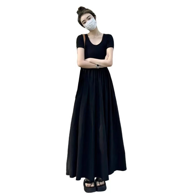 FOURDATRY 2024法式赫本风春夏季24年新款连衣裙显瘦气质收腰U领黑色长裙子 黑色 M 119.9元（需用券）