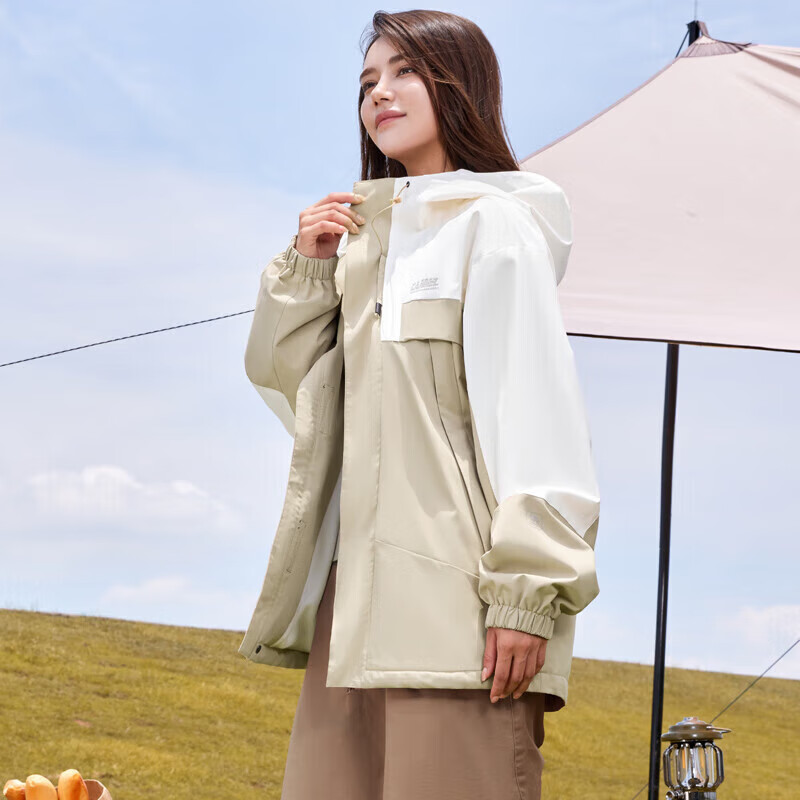 CAMEL 骆驼 加绒运动外套女休闲防泼水户外风衣 J23CA6L6023 卡其 XL 209.55元