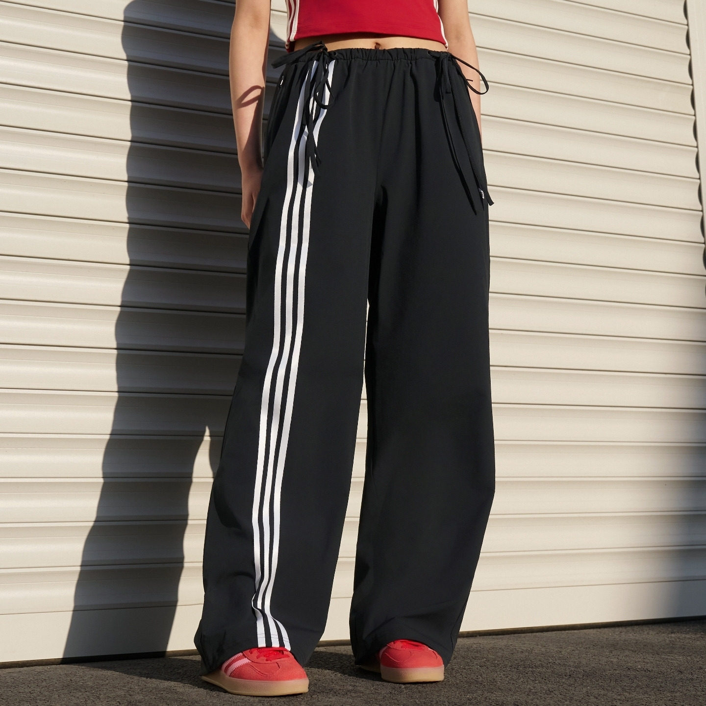 移动端、88VIP：adidas 时尚潮流休闲缎带运动裤女装春季新款adidas阿迪达斯三