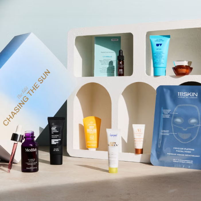 返礼卡！Cult Beauty Chasing The Sun 护肤套装 £42（约382.82元）