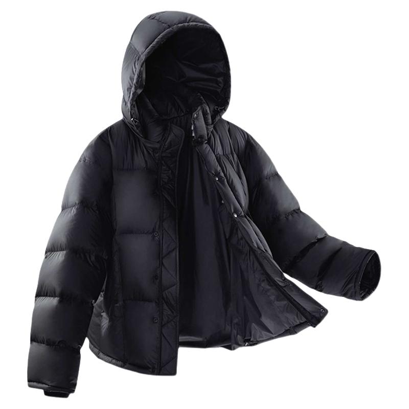 太平鸟 男装 连帽羽绒服男短款外套冬季宽松轻面包服潮 749元