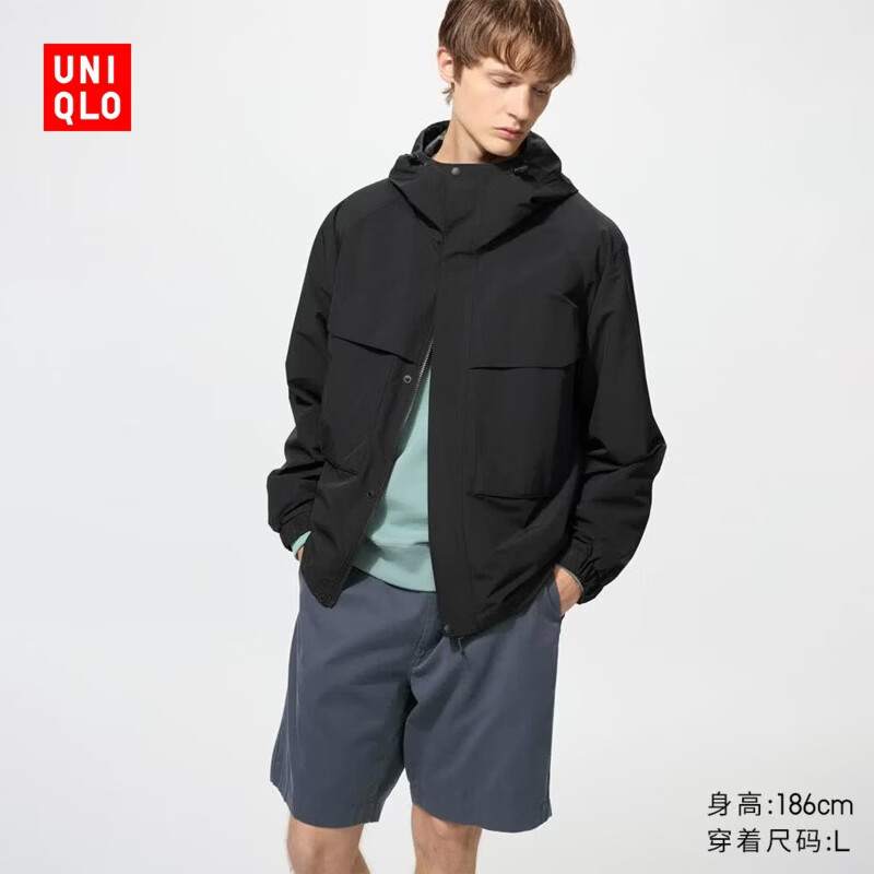 优衣库 男装女装防风连帽外套夹克482213 09 黑色 M 299元（需买3件，共897元）