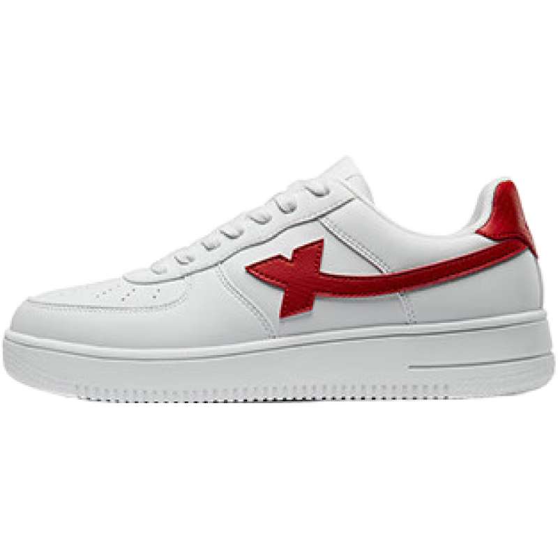 特步 休闲运动板鞋 98.1元（需用券）