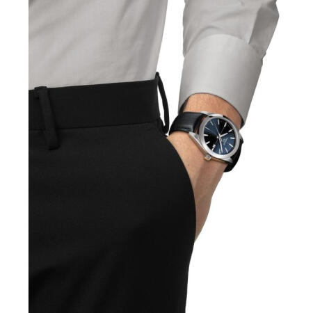 TISSOT 天梭 男士手表石英机芯压纹皮质表带时尚优雅气质三针日期40mm表盘防