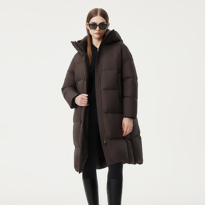 坦博尔 反季清仓!保暖加厚连帽羽绒服 TBF530836Z 699元(需用券)