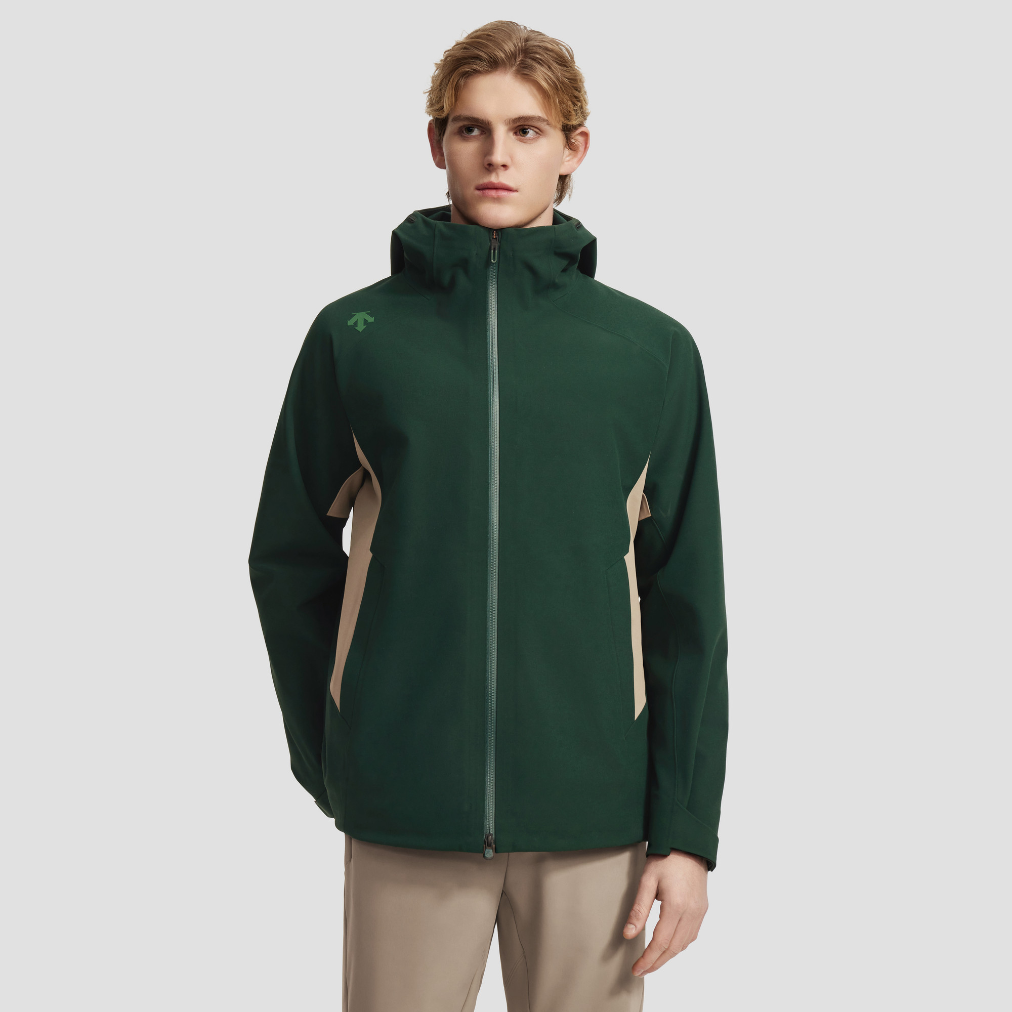 移动端：迪桑特 TRAINING 男士运动夹克 D6131TTT50 3990元（淘金币可抵39.9元起）