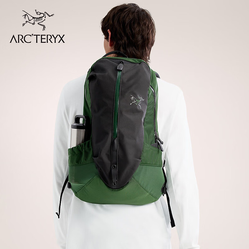 ARC'TERYX 始祖鸟 ARC’TERYX始祖鸟 ARRO 22 BACKPACK 男女同款 背包 Eden/伊甸绿 均码 