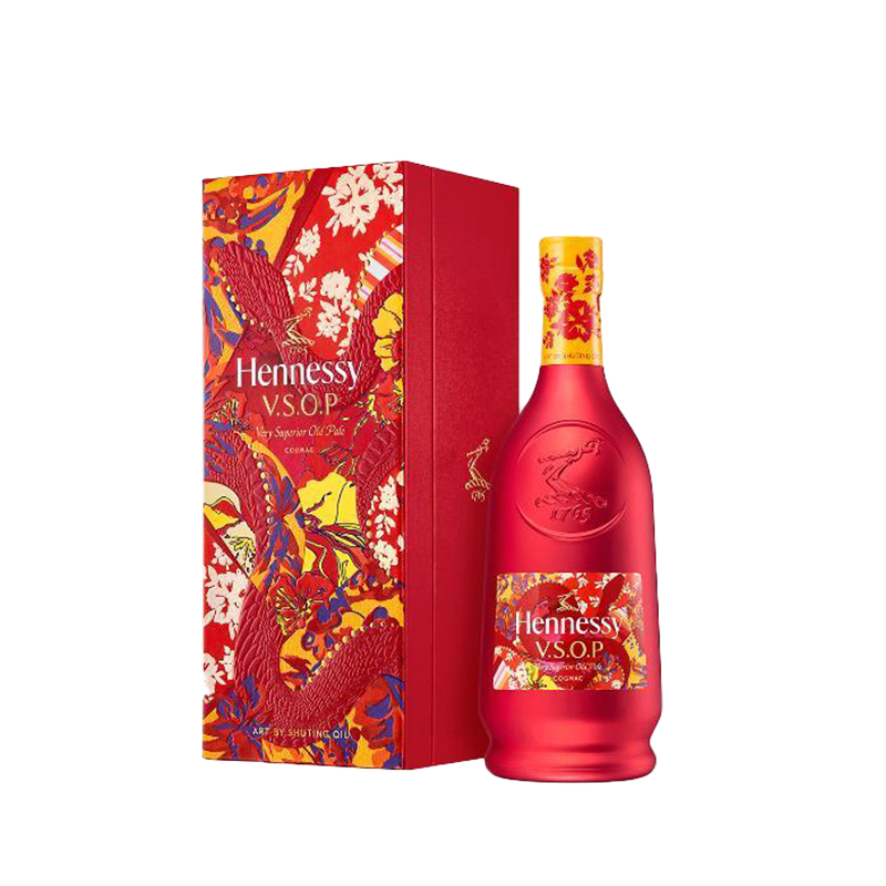 轩尼诗 VSOP 干邑白兰地 法国进口洋酒 700ml 蛇年限量版礼盒 573.01元