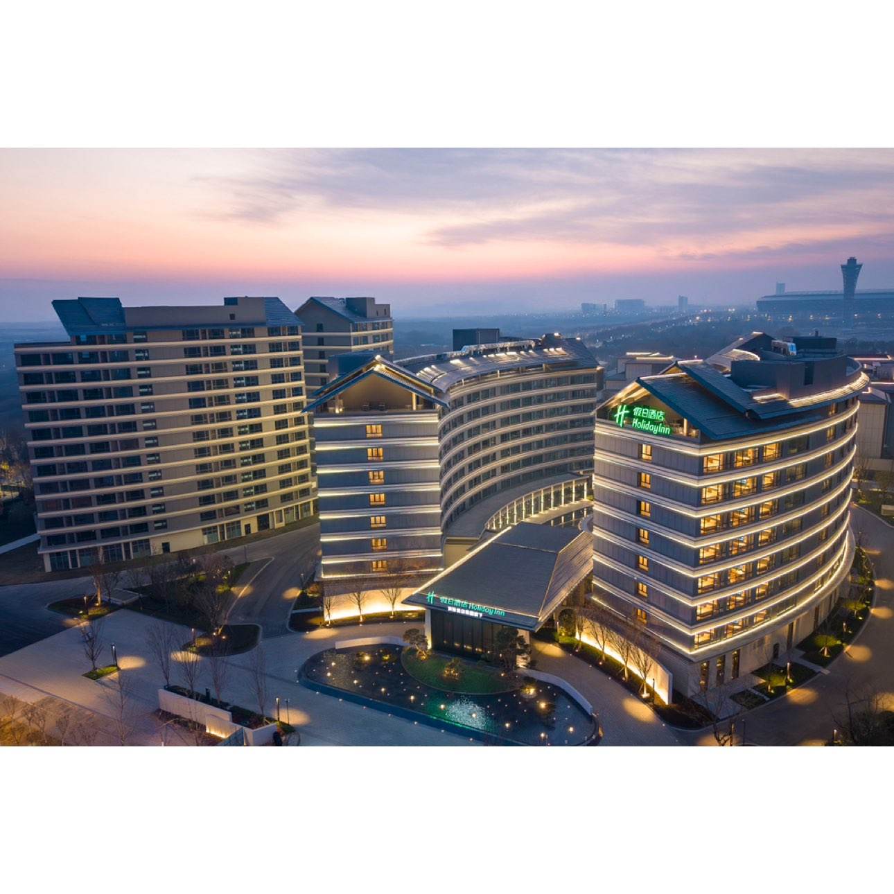 闭眼买：美团 洲际集团 智选假日酒店 两晚 含单/双早 588元全国多店通兑 可