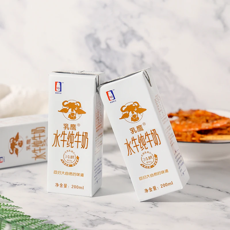 南国乳业 水牛纯牛奶 200ml*24盒*2箱 104.41元 - 清风线报