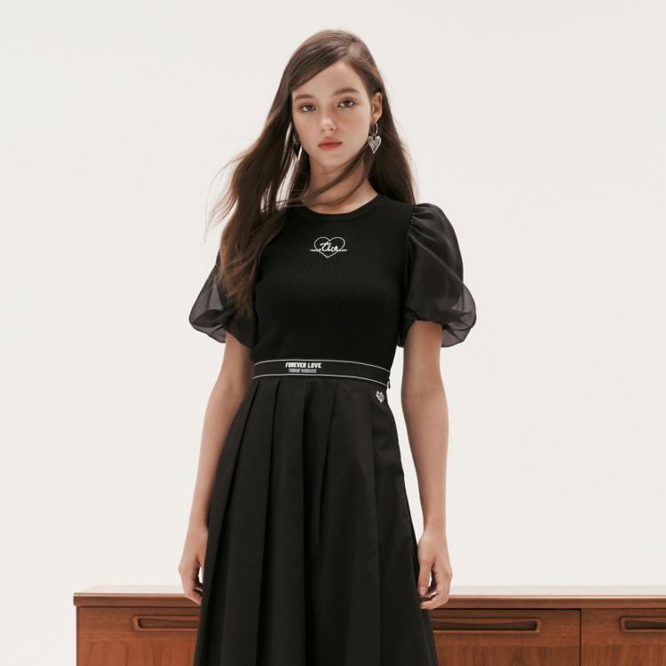 TEENIE WEENIE 【网纱拼接】网纱拼接泡泡袖短袖针织衫 64元
