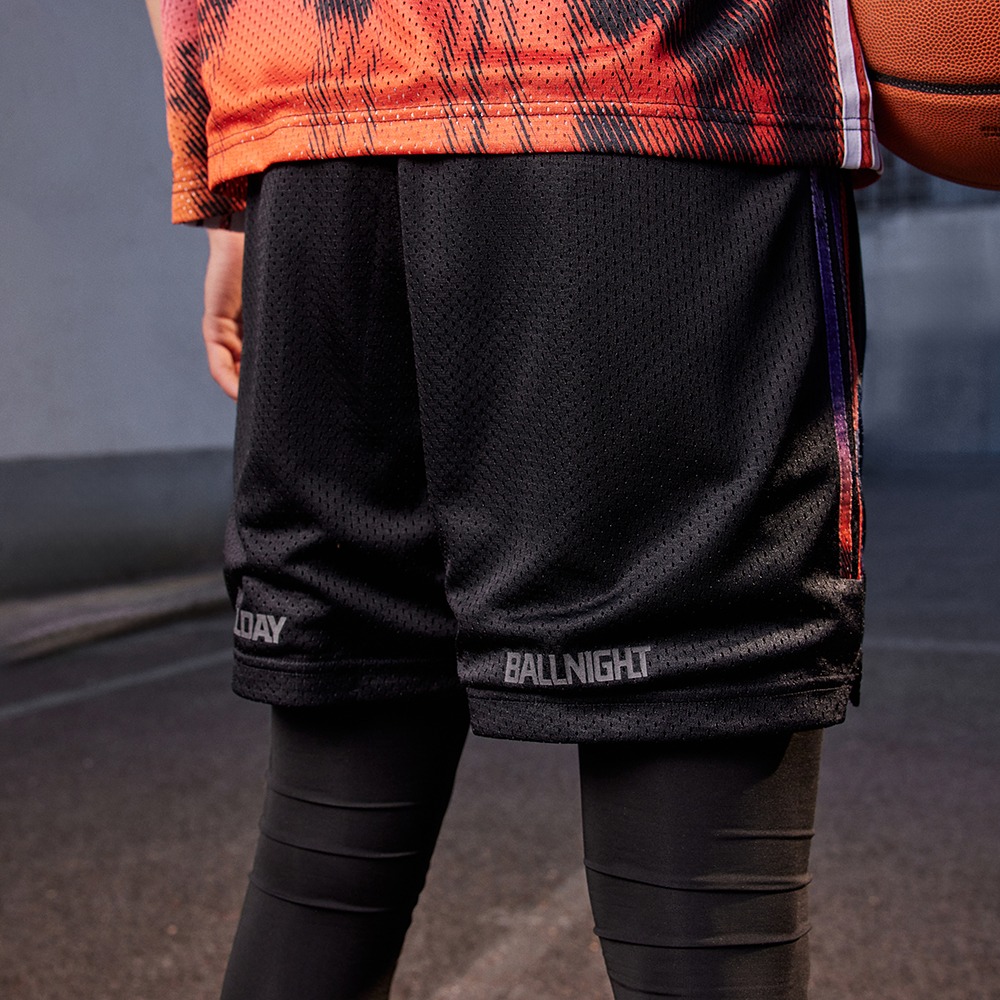 adidas 阿迪达斯 舒适篮球运动短裤男装夏季新款adidas阿迪达斯官方JI9759 249元