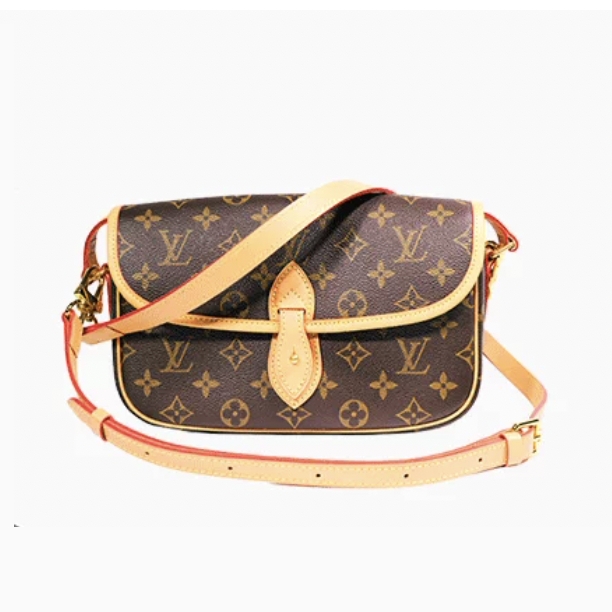LOUIS VUITTON monogram帆布 男女通用 邮差包 DYYC 6046.2元